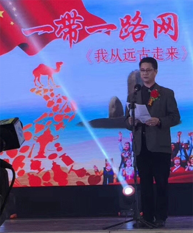 宏晟照明